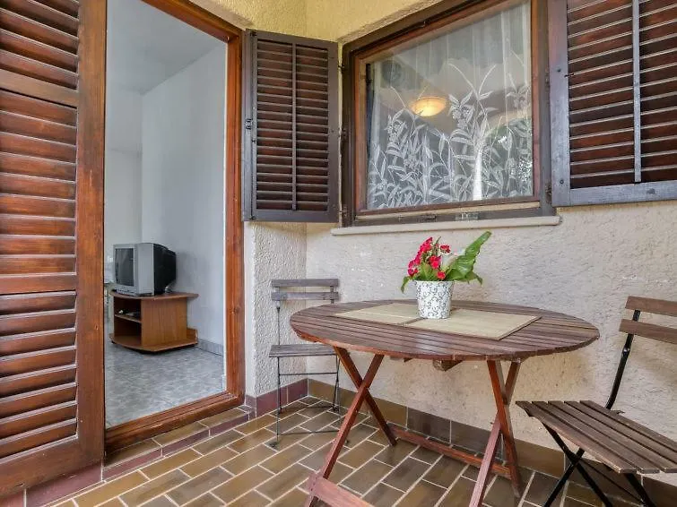 Apartments Folo Tar-Vabriga